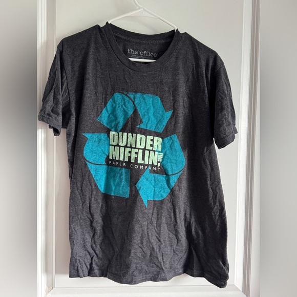 Dunder Mifflin The Office Gray T-Shirt - Picture 3 of 9